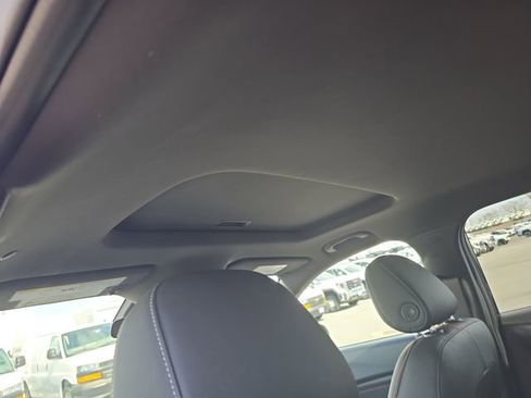 New 2026 Chevrolet Trax RS w/ Sunroof Package FWD image 13