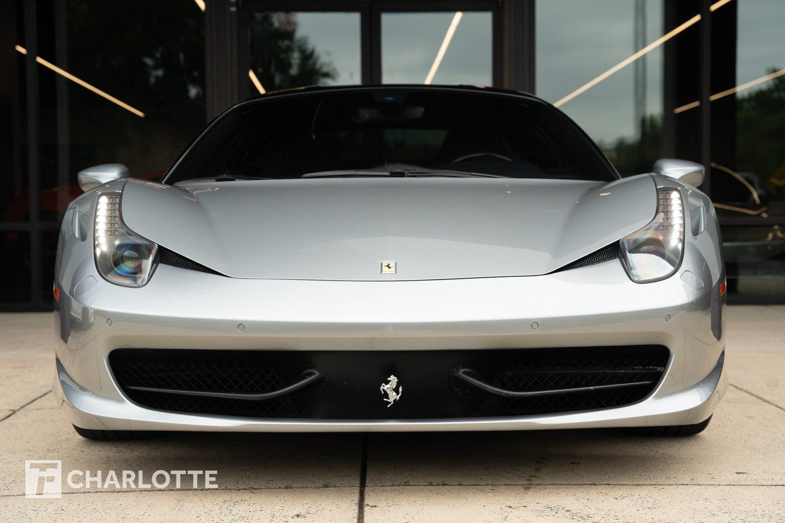 Used 2011 Ferrari 458 Italia Coupe RWD image 5