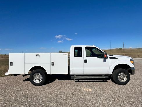 Used 2015 Ford F350 XL w/ Power Equipment Group AWD/4WD image 6