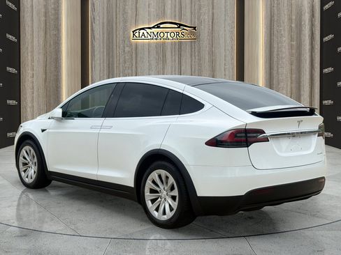 Used 2020 Tesla Model X Long Range AWD/4WD image 10