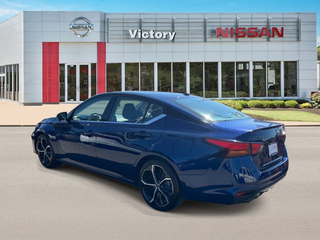 Used 2024 Nissan Altima 2.5 SR FWD image 6
