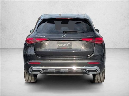 Used 2026 Mercedes-Benz GLC 300 4MATIC image 7
