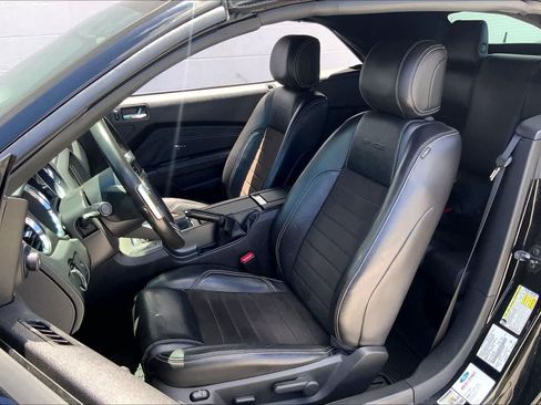 Used 2014 Ford Mustang GT Premium w/ Electronics Package RWD image 11