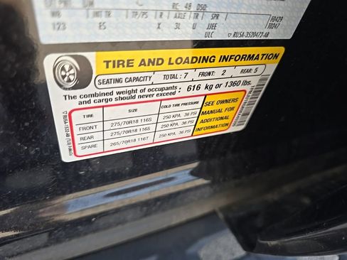 Used 2025 Ford Expedition Tremor AWD/4WD image 15