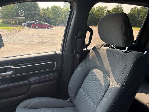 Used 2023 RAM 1500 Big Horn AWD/4WD image 24
