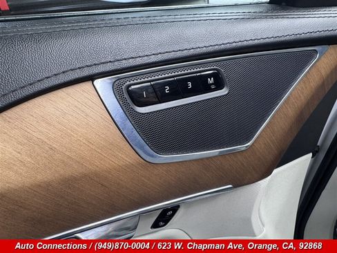 Used 2016 Volvo XC90 T6 Inscription w/ Vision Package AWD/4WD image 26
