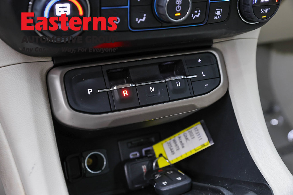 Used 2023 GMC Acadia Denali AWD/4WD image 14