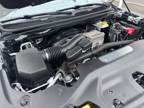 Used 2022 Jeep Wagoneer Series II w/ Flexible Seating Group image 46