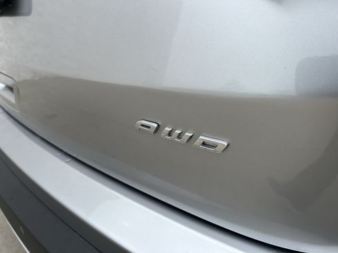 Used 2022 Ford Edge SEL AWD/4WD image 12
