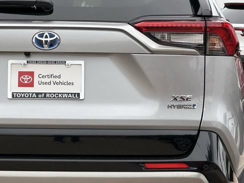 Used 2023 Toyota RAV4 XSE AWD/4WD image 6