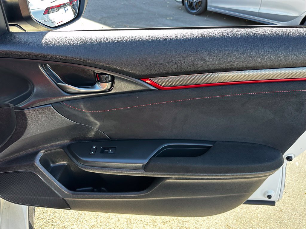Used 2019 Honda Civic Type R image 17