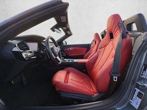 Used 2025 BMW Z4 sDrive30i w/ Premium Package image 11