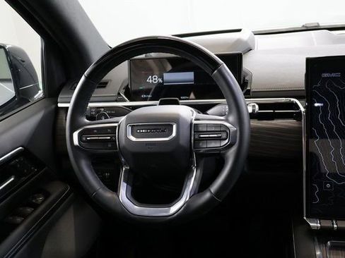 Used 2024 GMC Sierra EV Denali AWD/4WD image 16