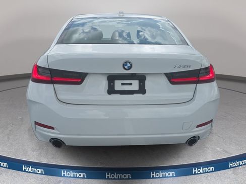 Used 2023 BMW 330i Sedan RWD image 9