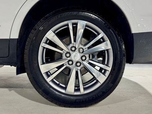 Used 2024 Cadillac XT5 Premium Luxury image 34