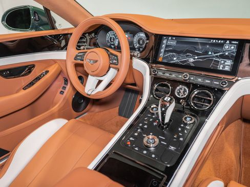 New 2026 Bentley Continental GT AWD/4WD image 24