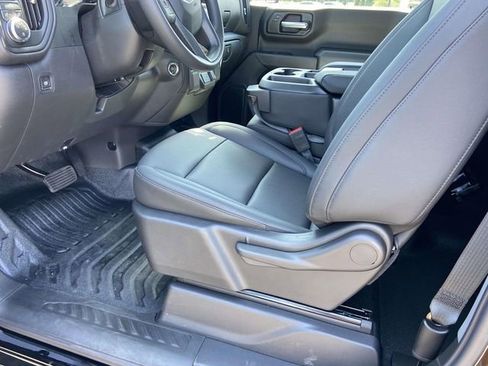 New 2026 GMC Sierra 1500 Pro AWD/4WD image 9
