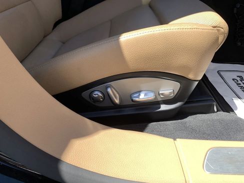 Used 2015 Porsche Panamera w/ Premium Package RWD image 21