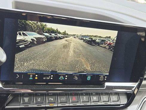 New 2026 Chevrolet Silverado 2500 ZR2 w/ LPO, Dark Essentials Package AWD/4WD image 32