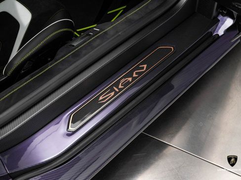 Used 2020 Lamborghini Sian Coupe image 64