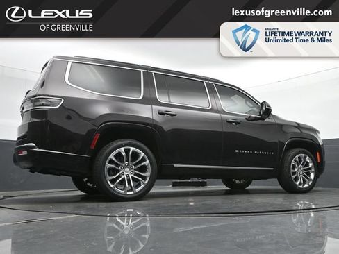 Used 2023 Jeep Grand Wagoneer Series II AWD/4WD image 41