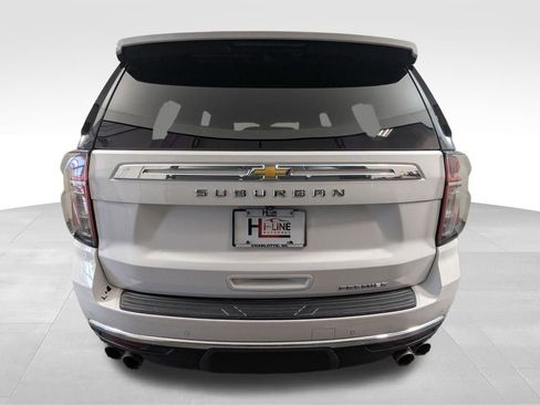 Used 2023 Chevrolet Suburban Premier image 37