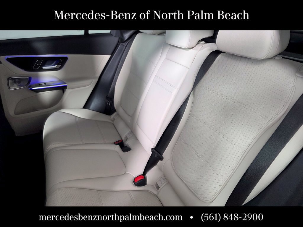 New 2027 Mercedes-Benz GLC 300 image 14