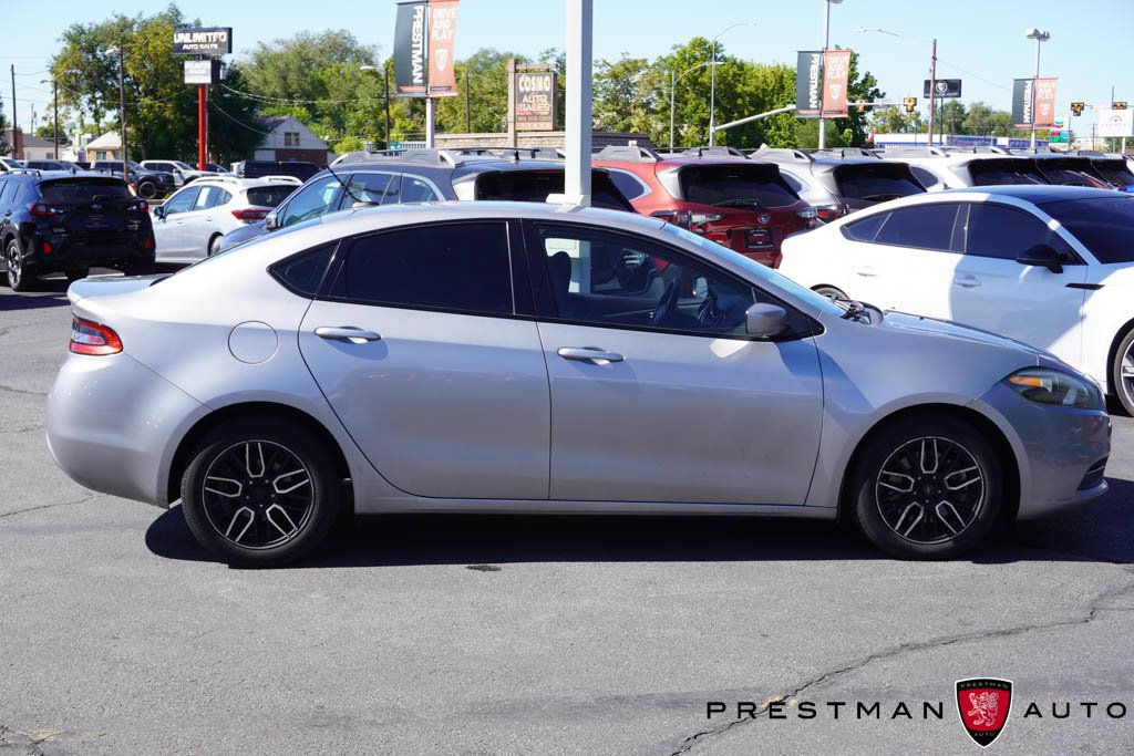 Used 2015 Dodge Dart SXT FWD image 9