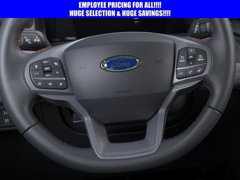 New 2026 Ford Explorer Active AWD/4WD image 12