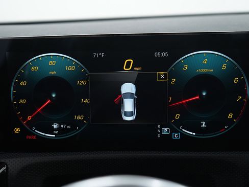 Used 2021 Mercedes-Benz CLA 250 CLA 250 image 19