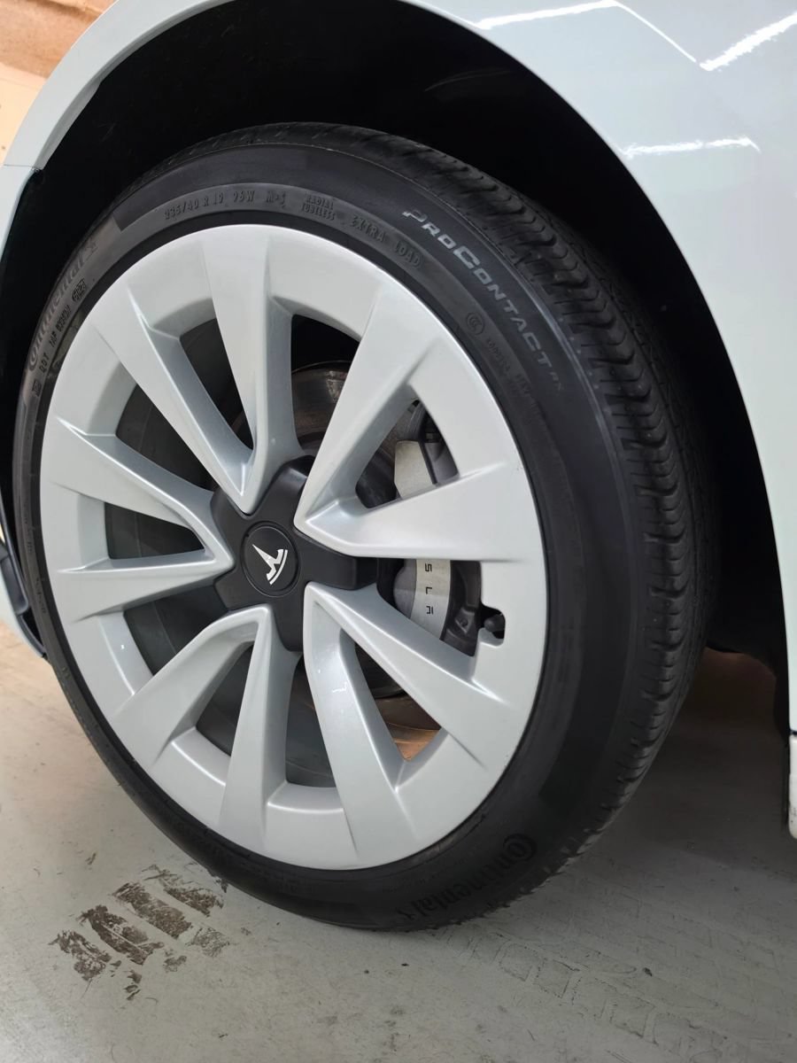 Used 2022 Tesla Model 3 RWD image 12