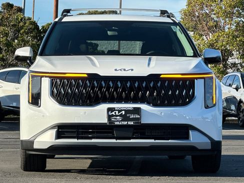 New 2026 Kia Carnival EX image 9