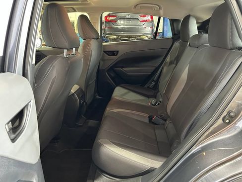 Used 2025 Subaru Crosstrek 2.5i Premium AWD/4WD image 37