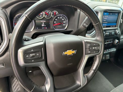 Used 2023 Chevrolet Silverado 2500 LT AWD/4WD image 20