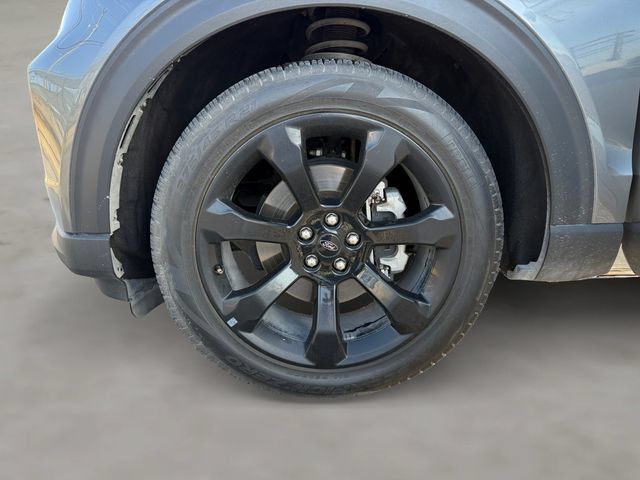 Used 2023 Ford Explorer ST-Line w/ Class IV Trailer Tow Package RWD image 22