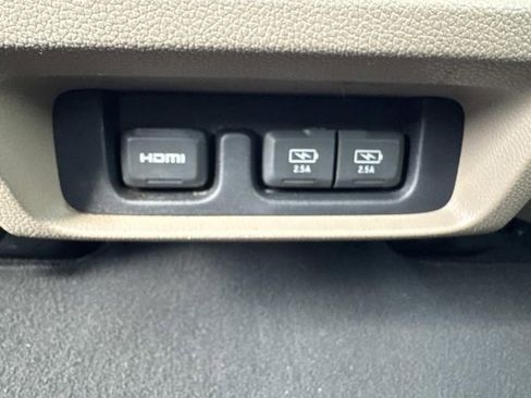 Used 2019 Honda Odyssey Elite image 17