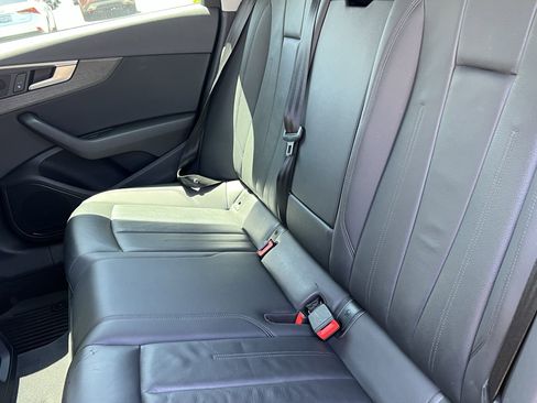 Used 2019 Audi A4 2.0T Premium FWD image 33