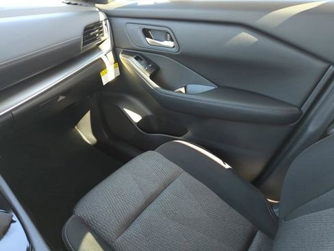 New 2026 Nissan Rogue SV w/ Cold Weather Package image 27