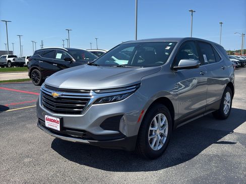 Certified 2024 Chevrolet Equinox LT AWD/4WD image 2