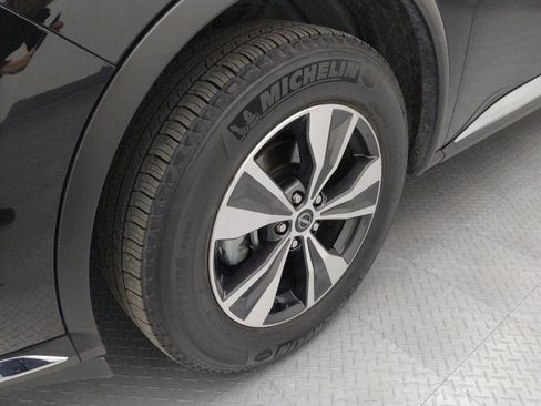 Used 2023 Nissan Murano SV image 30