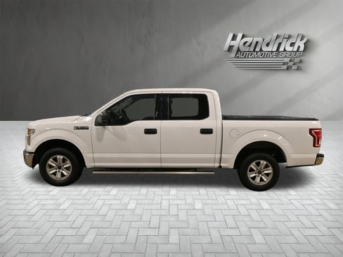 Used 2017 Ford F150 XLT RWD image 6