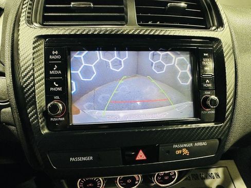 Used 2019 Mitsubishi Outlander Sport ES FWD image 18