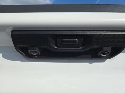 Used 2024 Chevrolet Silverado 1500 LT AWD/4WD image 23