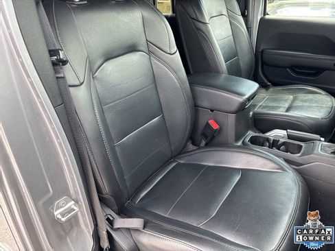 Used 2020 Jeep Wrangler Unlimited Sahara AWD/4WD image 50