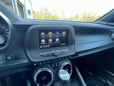 Used 2020 Chevrolet Camaro LT RWD image 20