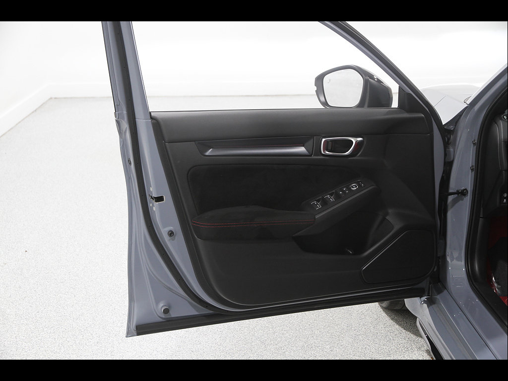 Used 2024 Honda Civic Type R image 4