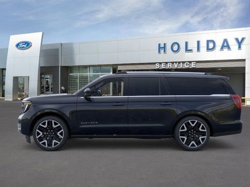 New 2026 Ford Expedition Max Platinum w/ Platinum Ultimate Package AWD/4WD image 3