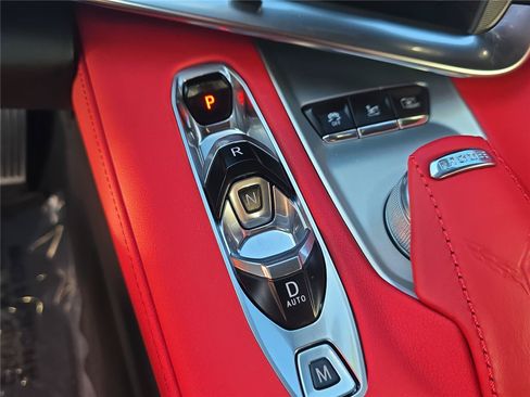 Used 2021 Chevrolet Corvette Stingray Preferred Cpe w/ Z51 Performance Package RWD image 16