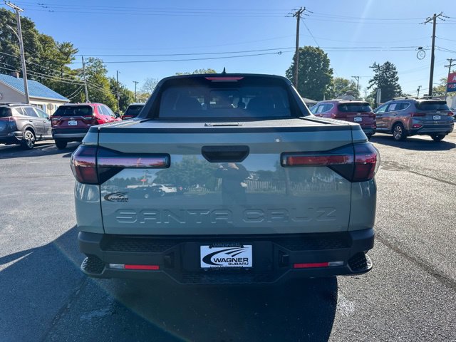 Used 2024 Hyundai Santa Cruz SEL w/ Activity Package FWD image 7