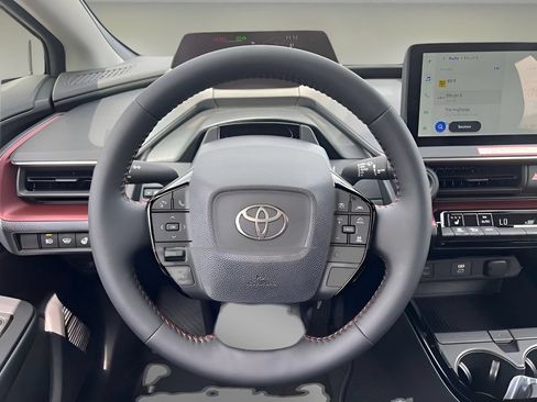 New 2026 Toyota Prius Plug-In Hybrid FWD image 14